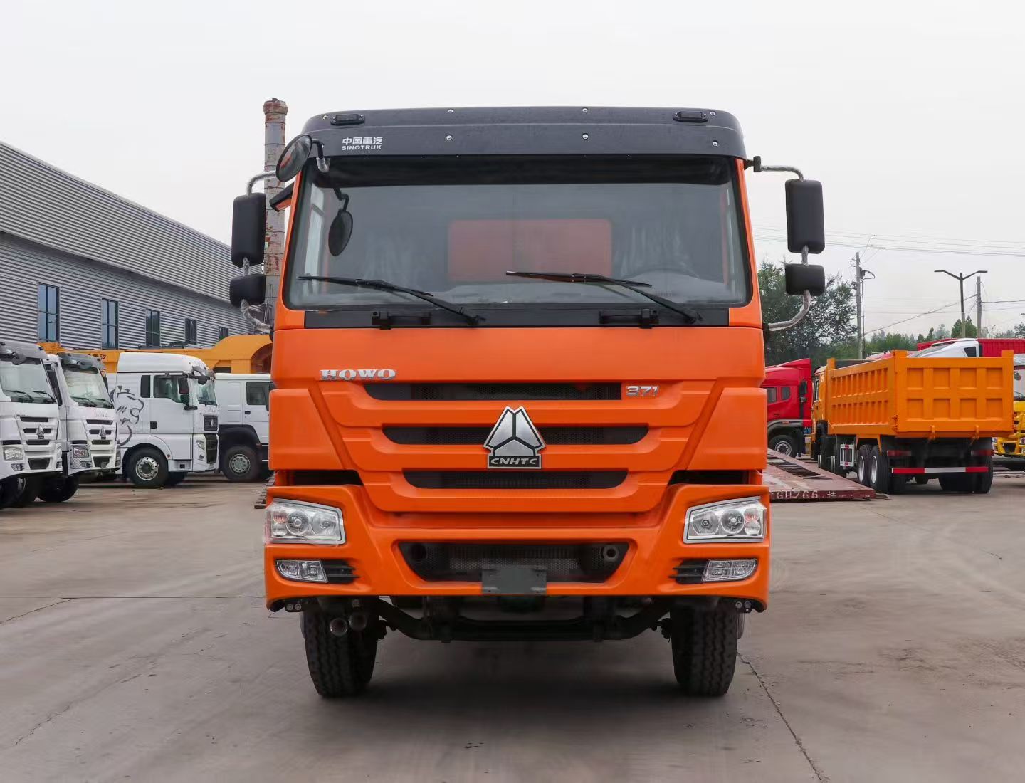 HOWO Dump Truck - Image 2