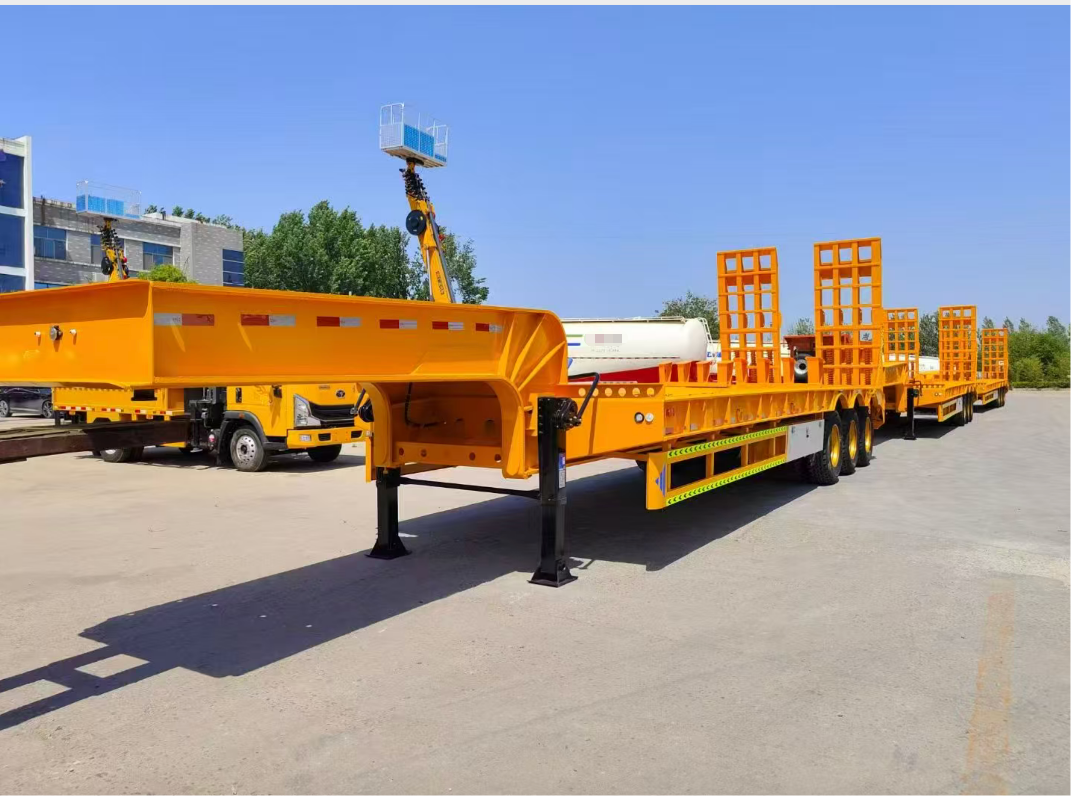 Semi-Trailers