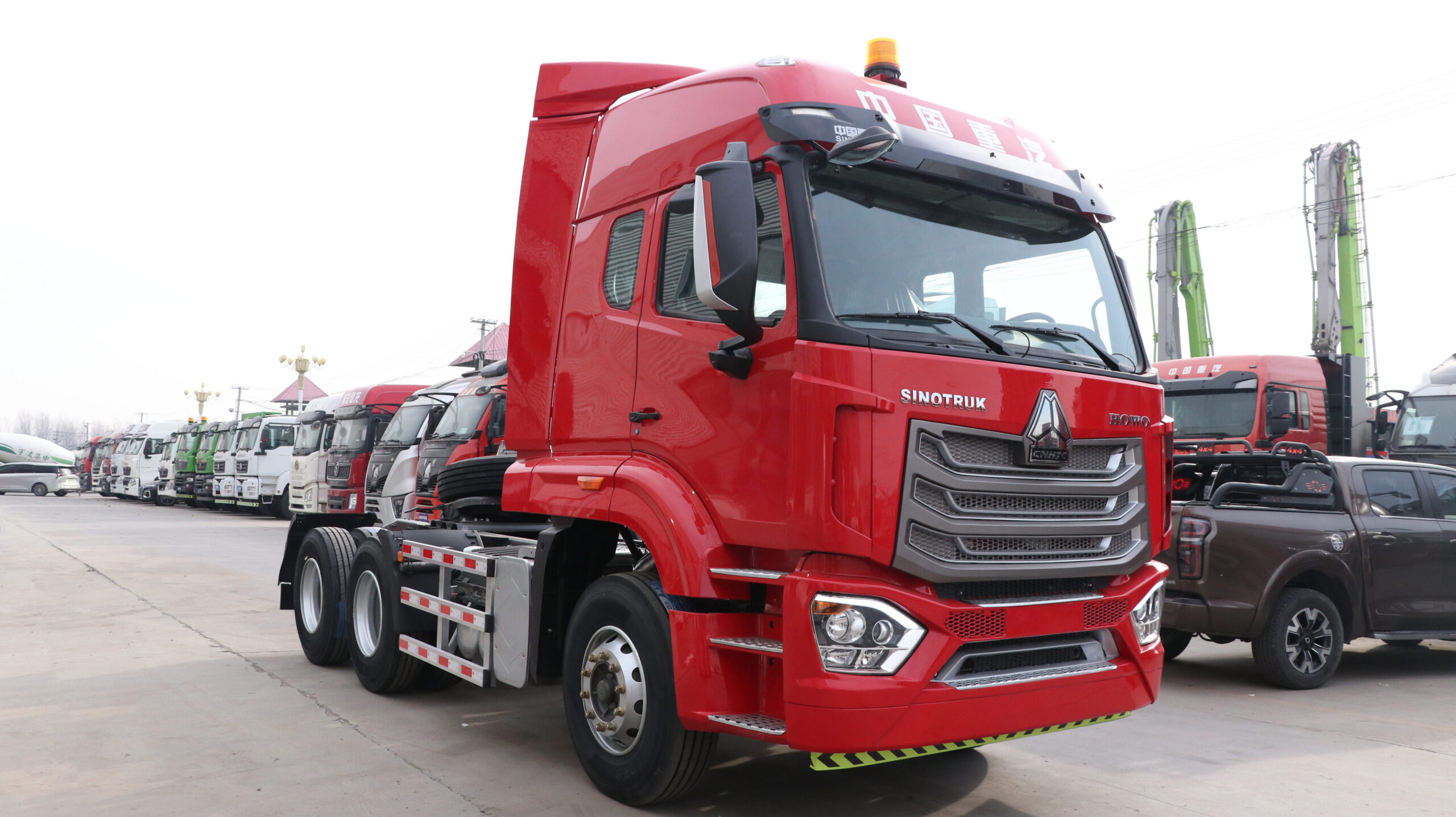 HOWO NX Tractor Unit
