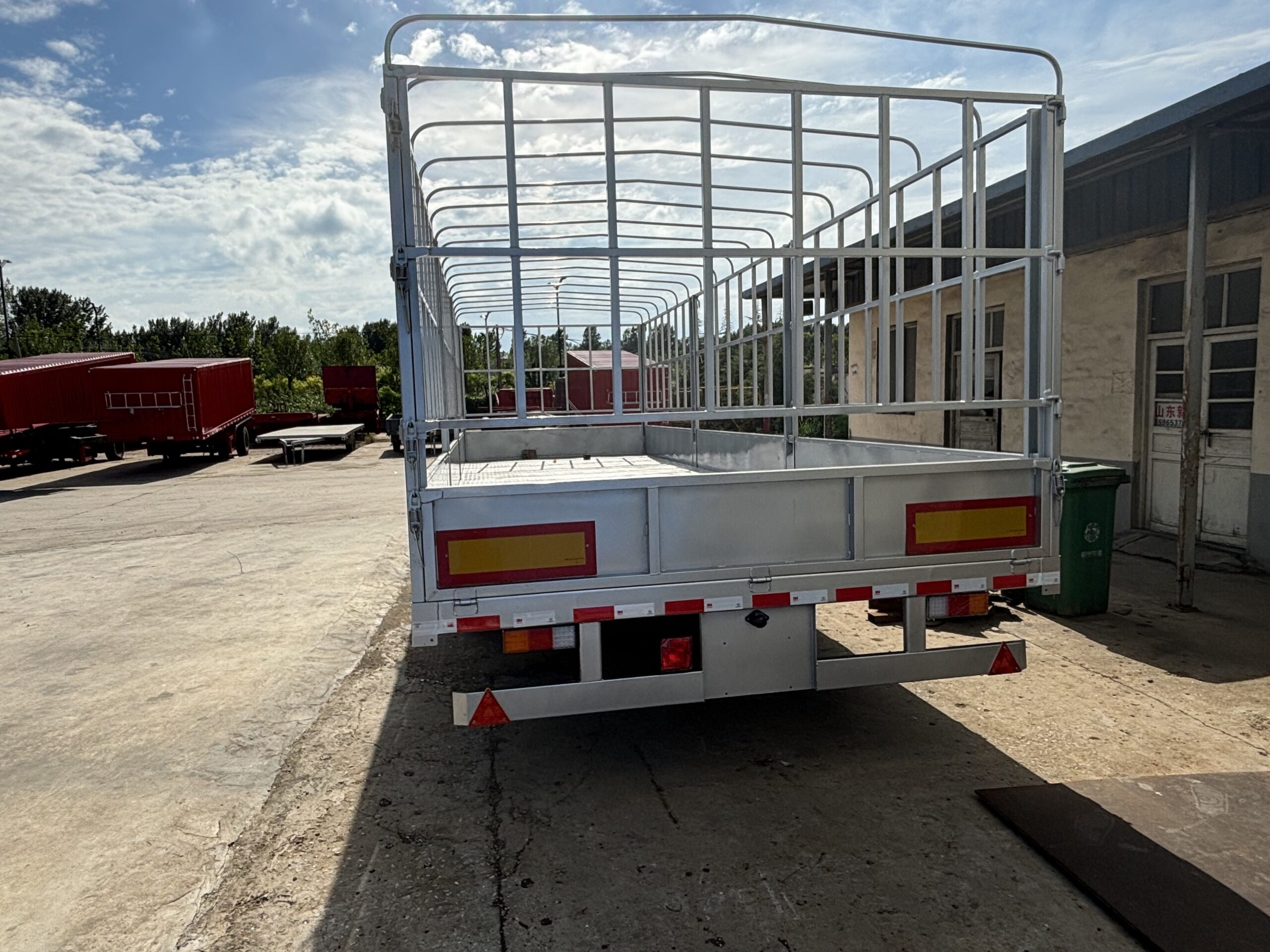 Stake Fence Semi‑trailer - Image 6