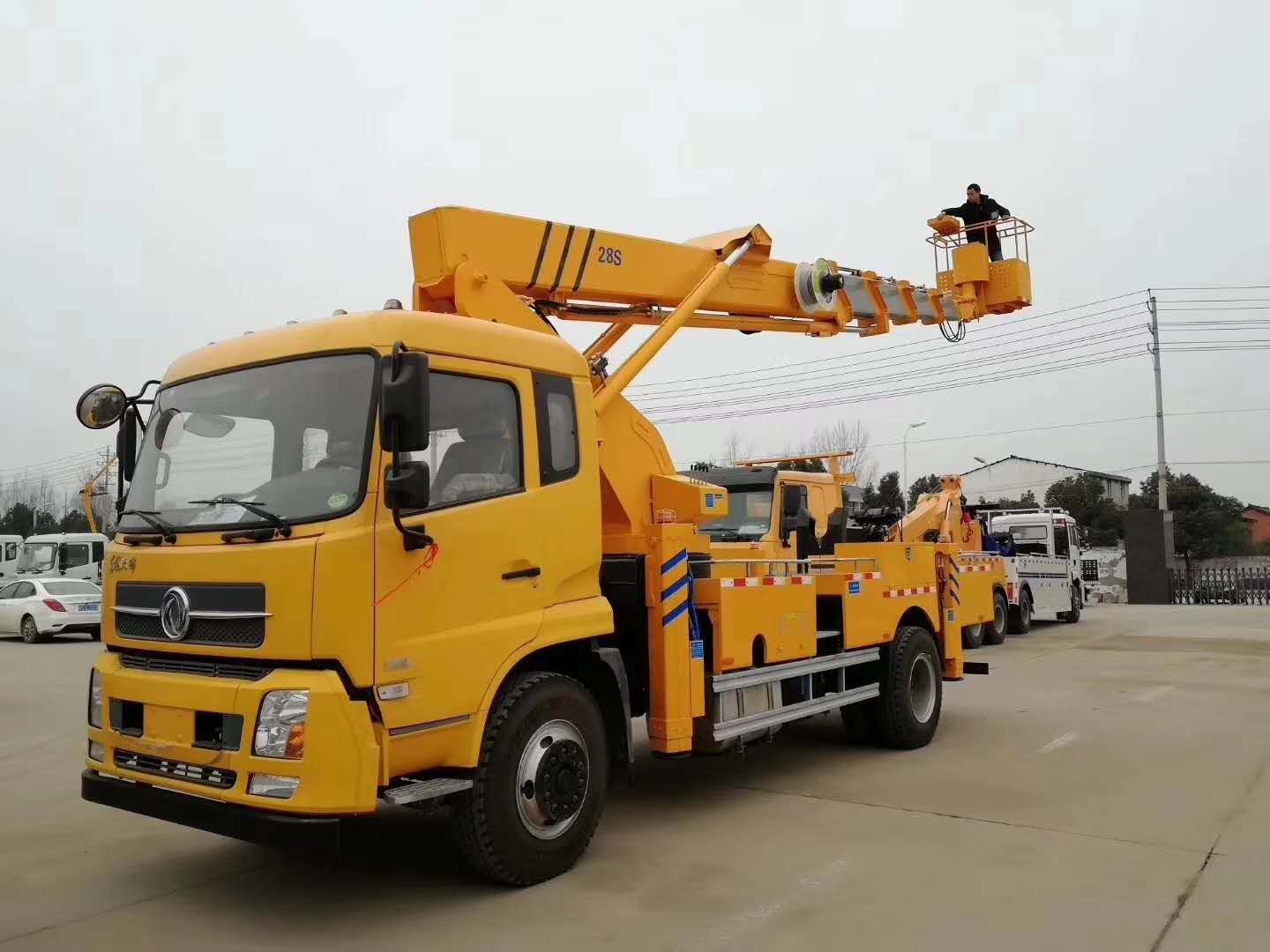 Truck‑mounted Crane - Image 6