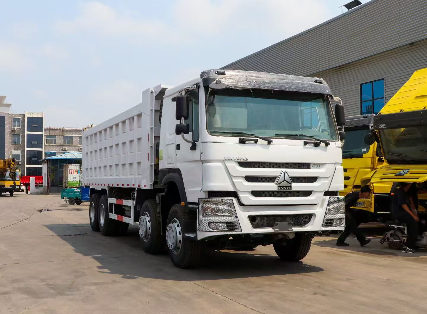 HOWO Dump Truck - Image 3