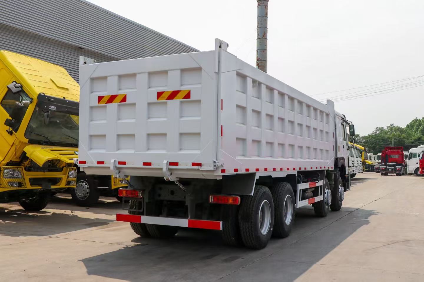 HOWO Dump Truck - Image 7